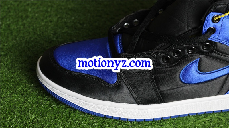 Authentic Air Jordan 1 OG High Royal Satin